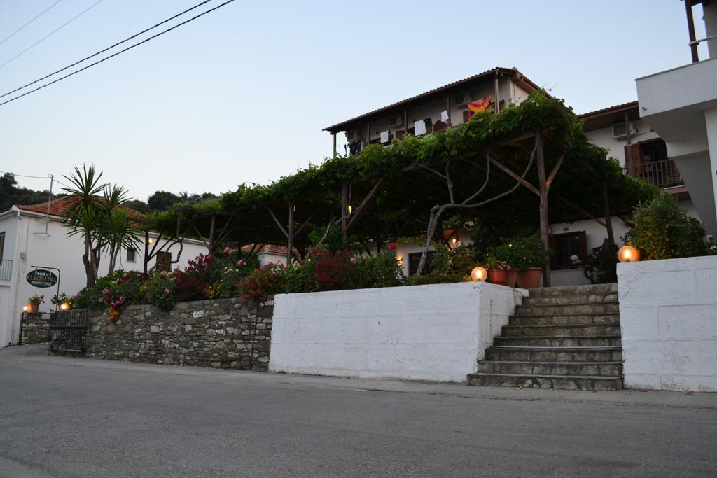 Hotel Cleopatra Chorefton Exterior photo